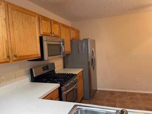 2340 Pickens Pl - Photo 5 of 25