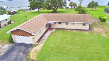 featured image of 823 N Lake Reedy Blvd