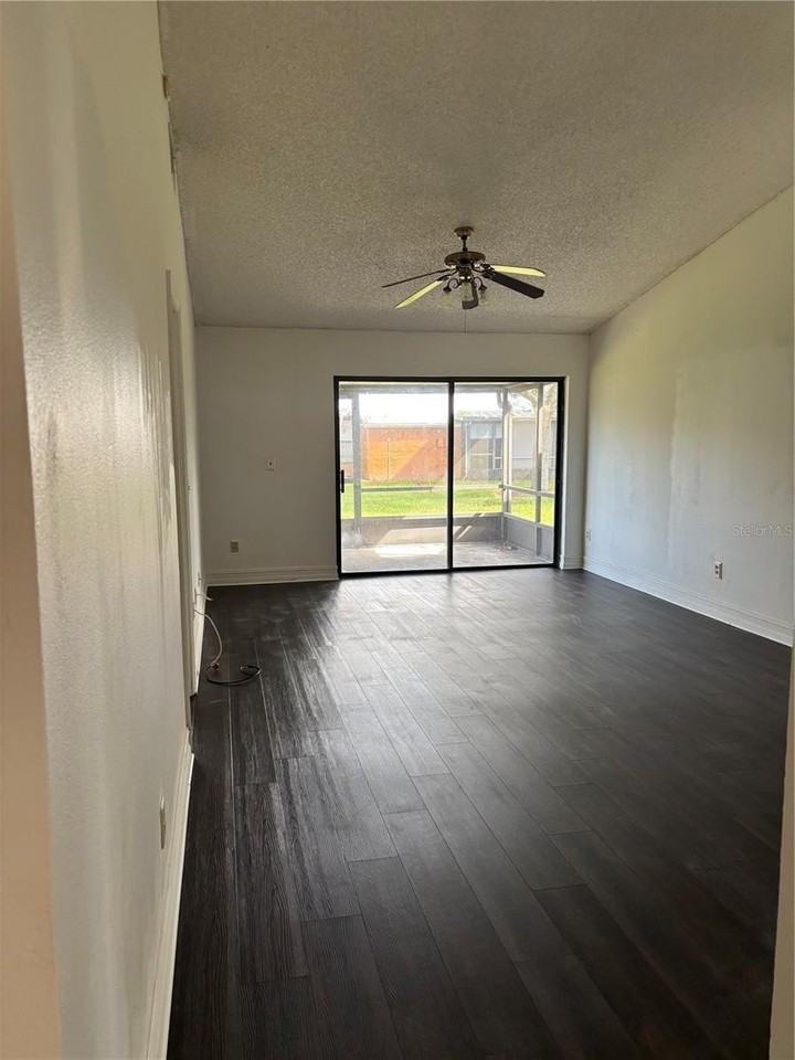 20 Silver Oak Circle - Photo 3 of 11