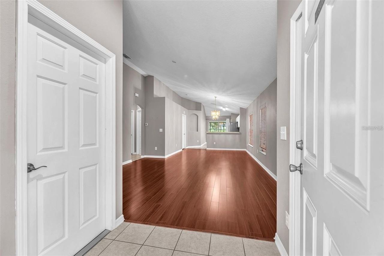 5903 Wrenwater Dr - Photo 3 of 23