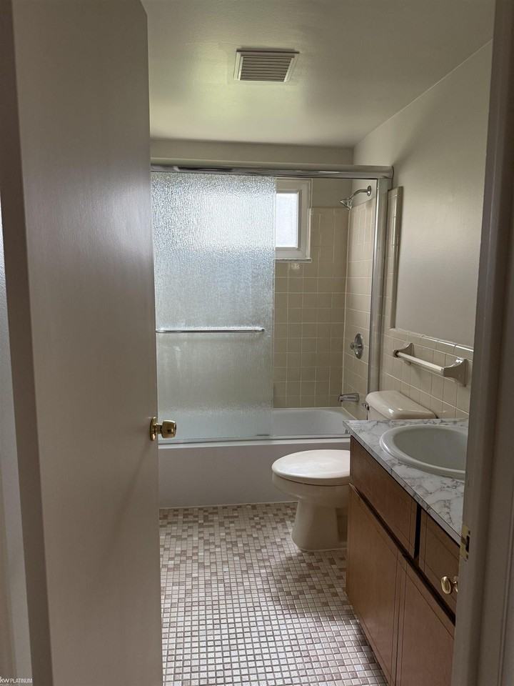 5480 23 Mile Rd - Photo 7 of 15