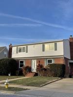 featured image of 1016 Oaks Dr