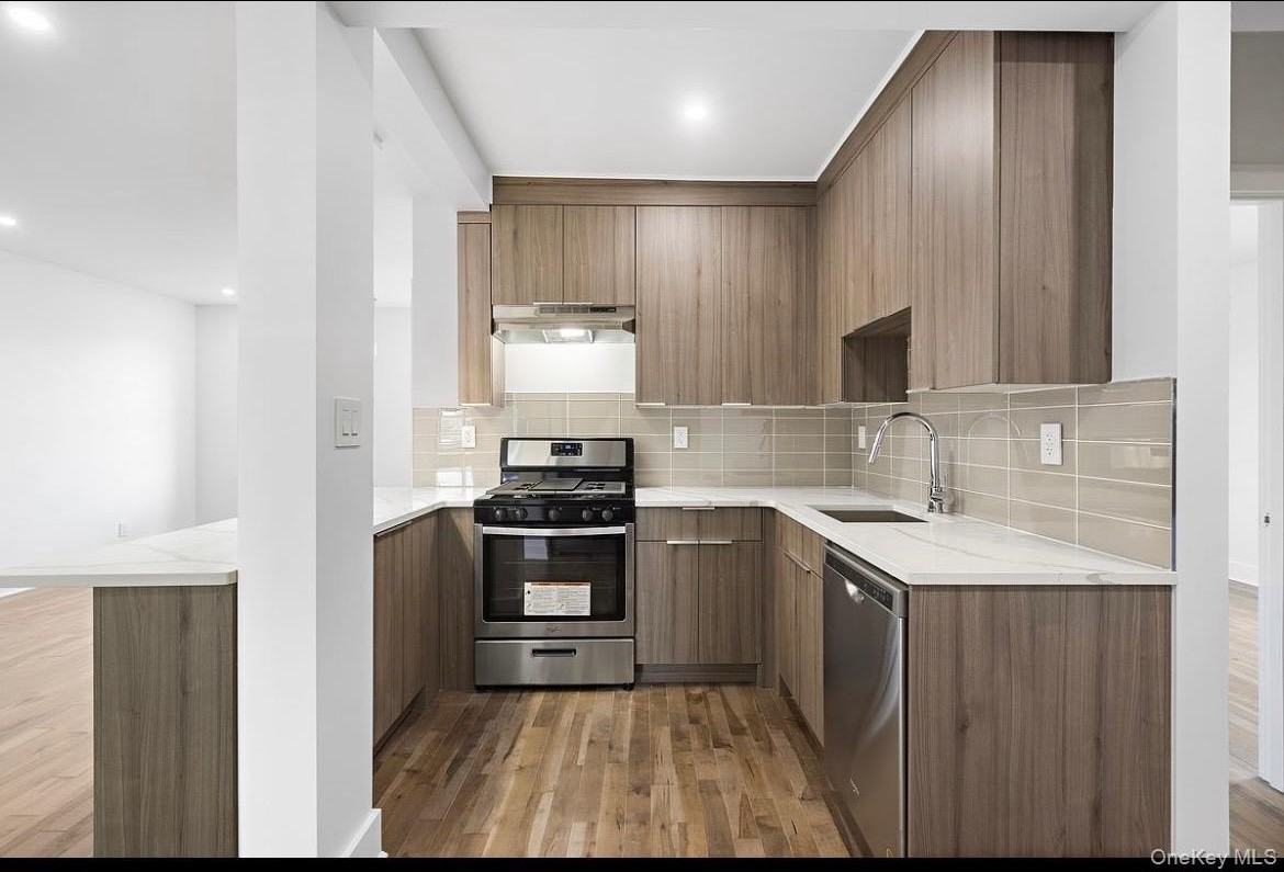 4005 Ithaca St #4B - Photo 3 of 9