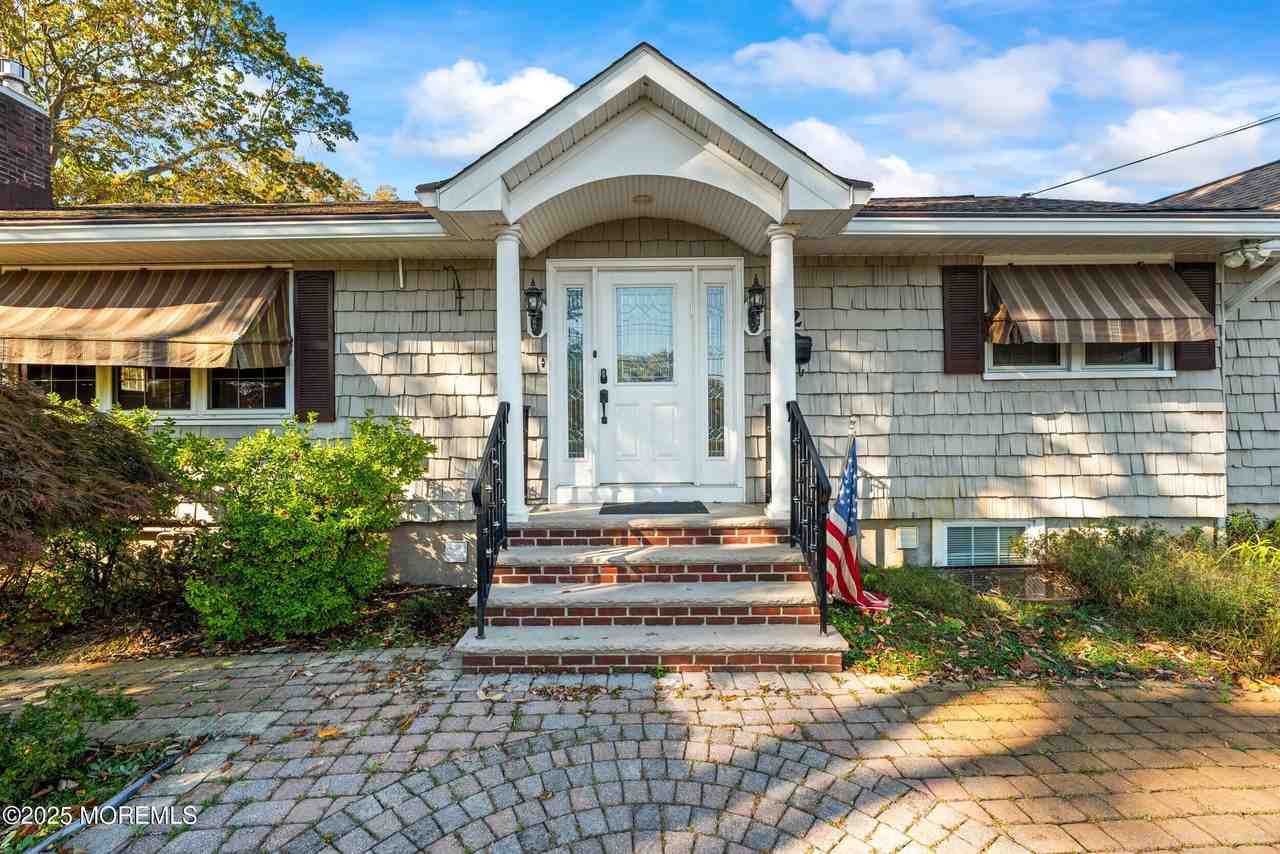 72 Whale Pond Rd - Photo 3 of 50