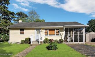 429 Seaman Ave - Photo 1 of 1