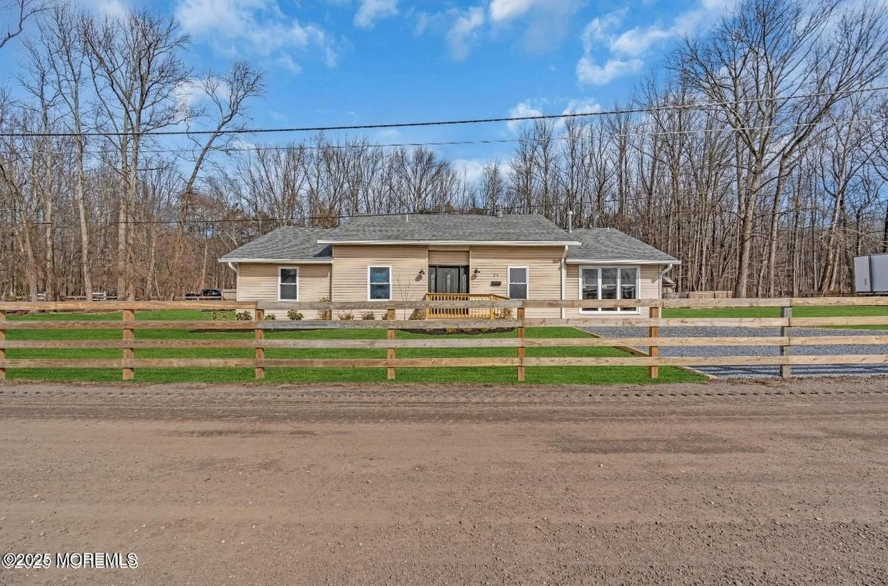 23a Stoney Hill Road - Photo 3 of 46