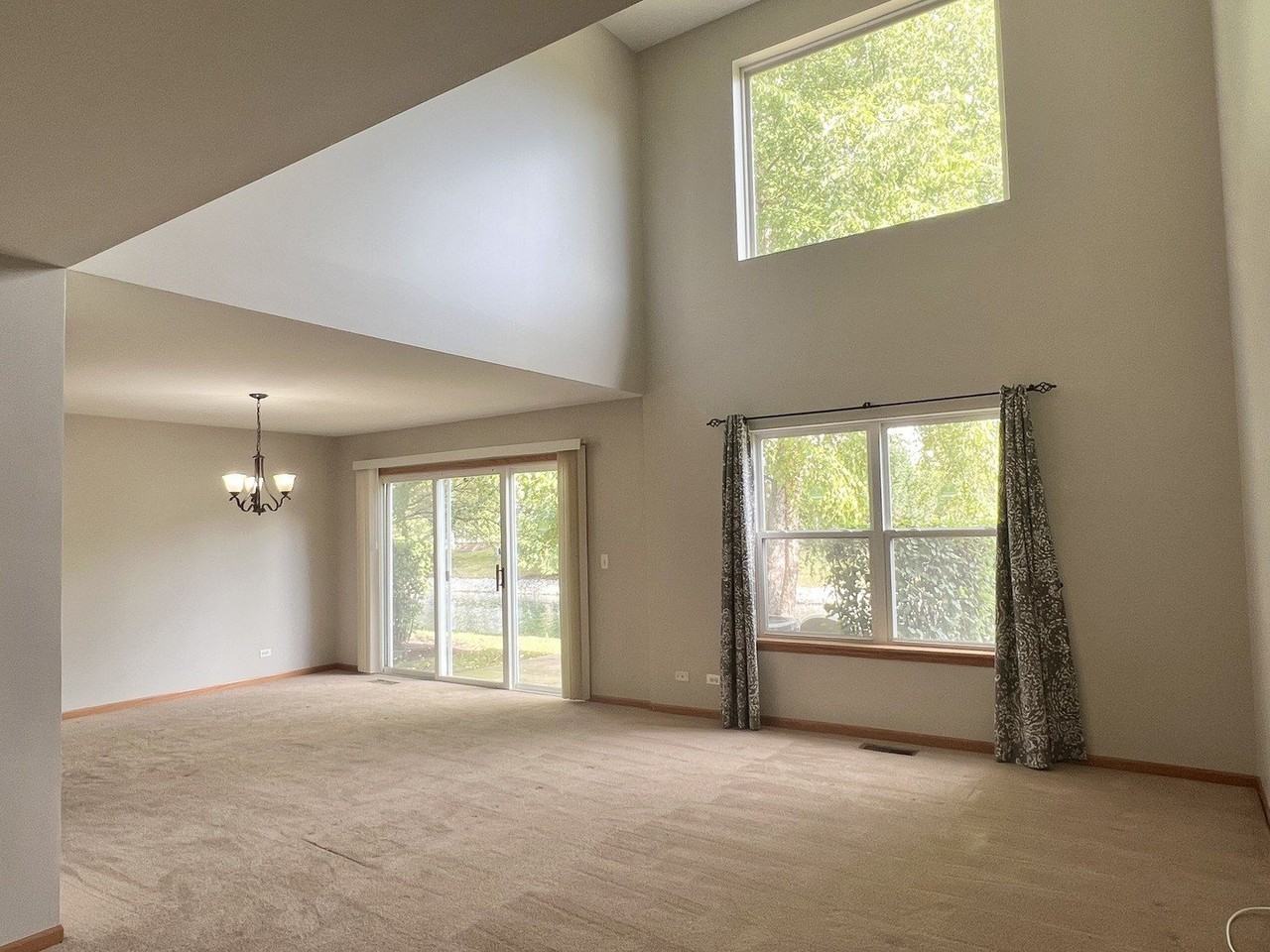 3261 Cool Springs Ct - Photo 6 of 16