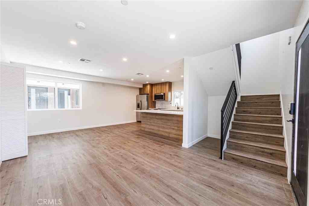 1855 Crenshaw Boulevard - Photo 6 of 22