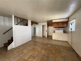 featured image of 1123 E La Deney Ct Apt B #Apt B
