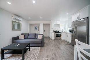 409 W Harvard #A - Photo 1 of 1