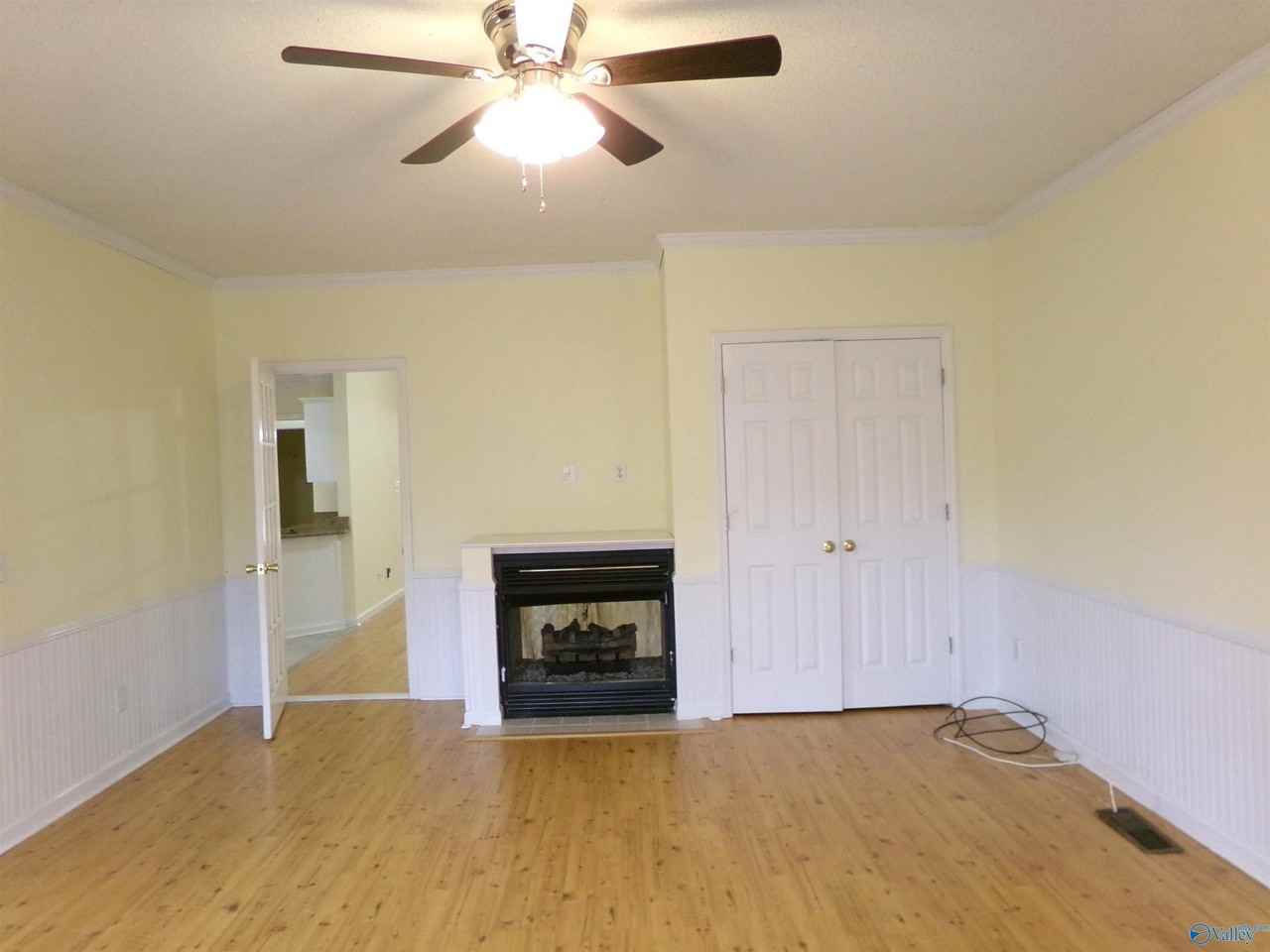 141 Freedom Way - Photo 7 of 17