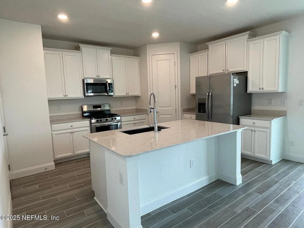 134 Varner Way - Photo 6 of 30