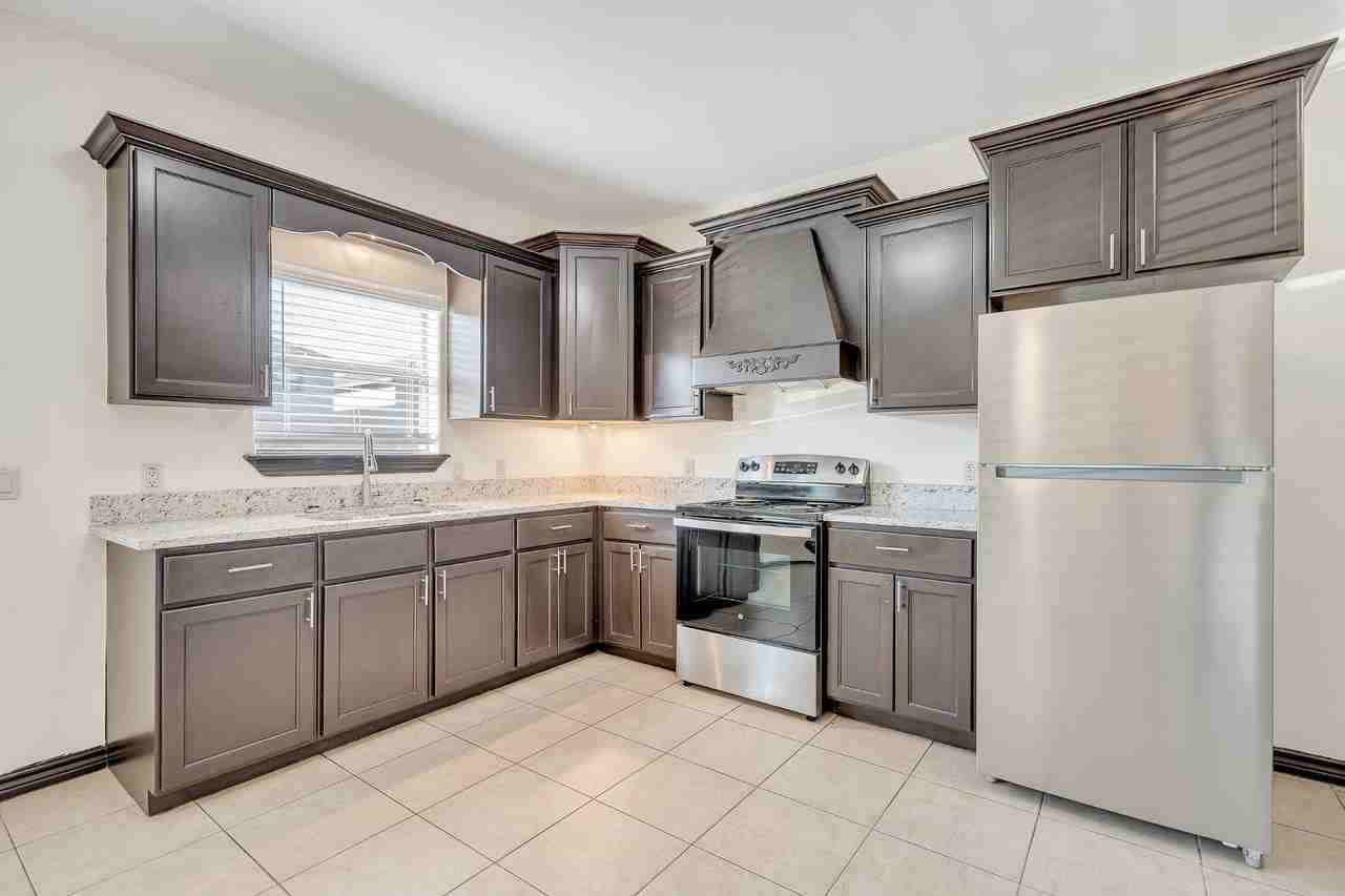 Merida Vista Apartments - Photo 4 of 50