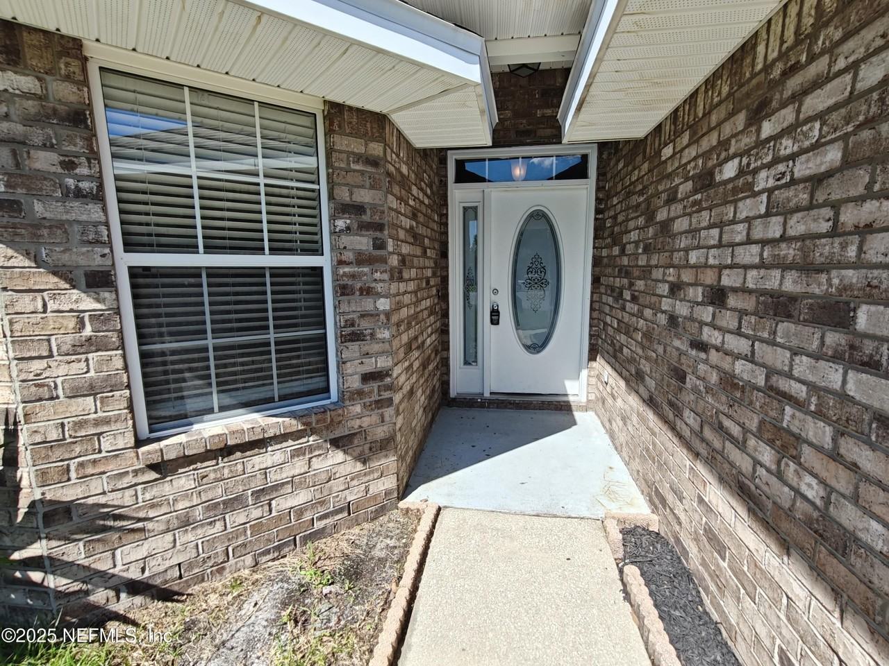 7560 Devola Trl - Photo 4 of 44