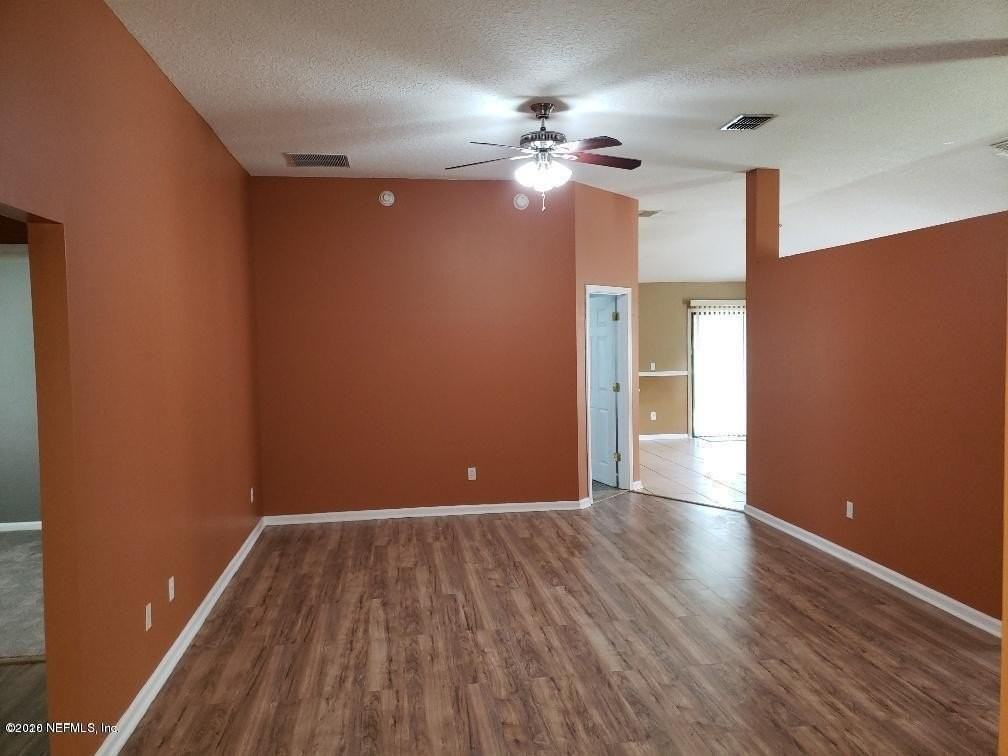 955 Otter Creek Drive - Photo 3 of 25