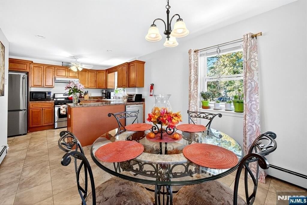 61 Star Lake Road - Photo 5 of 18