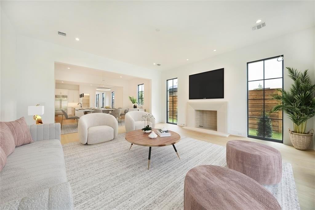 9713 Kerrisdale Ln - Photo 7 of 20