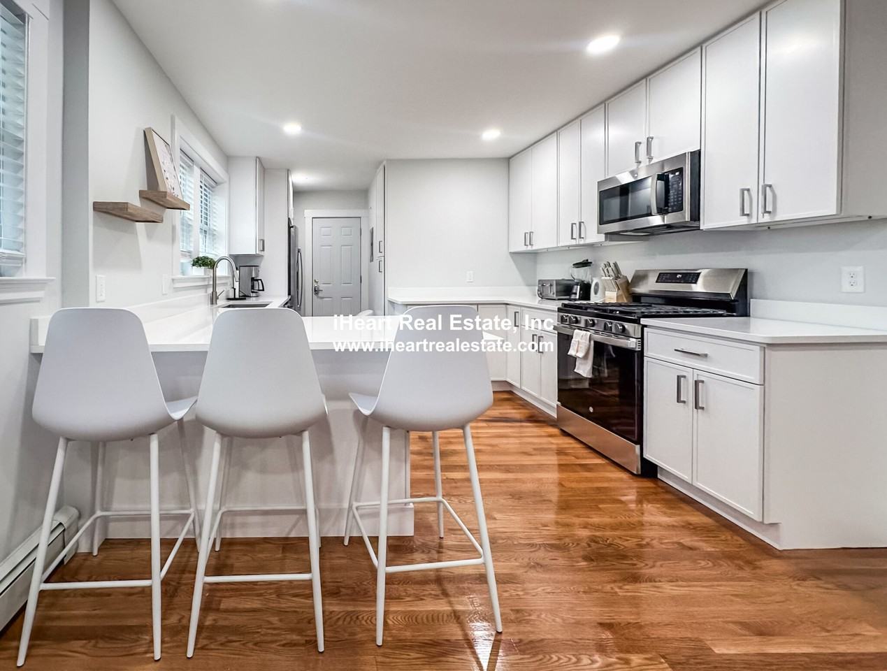 Saint James Cir #2 - Photo 3 of 28