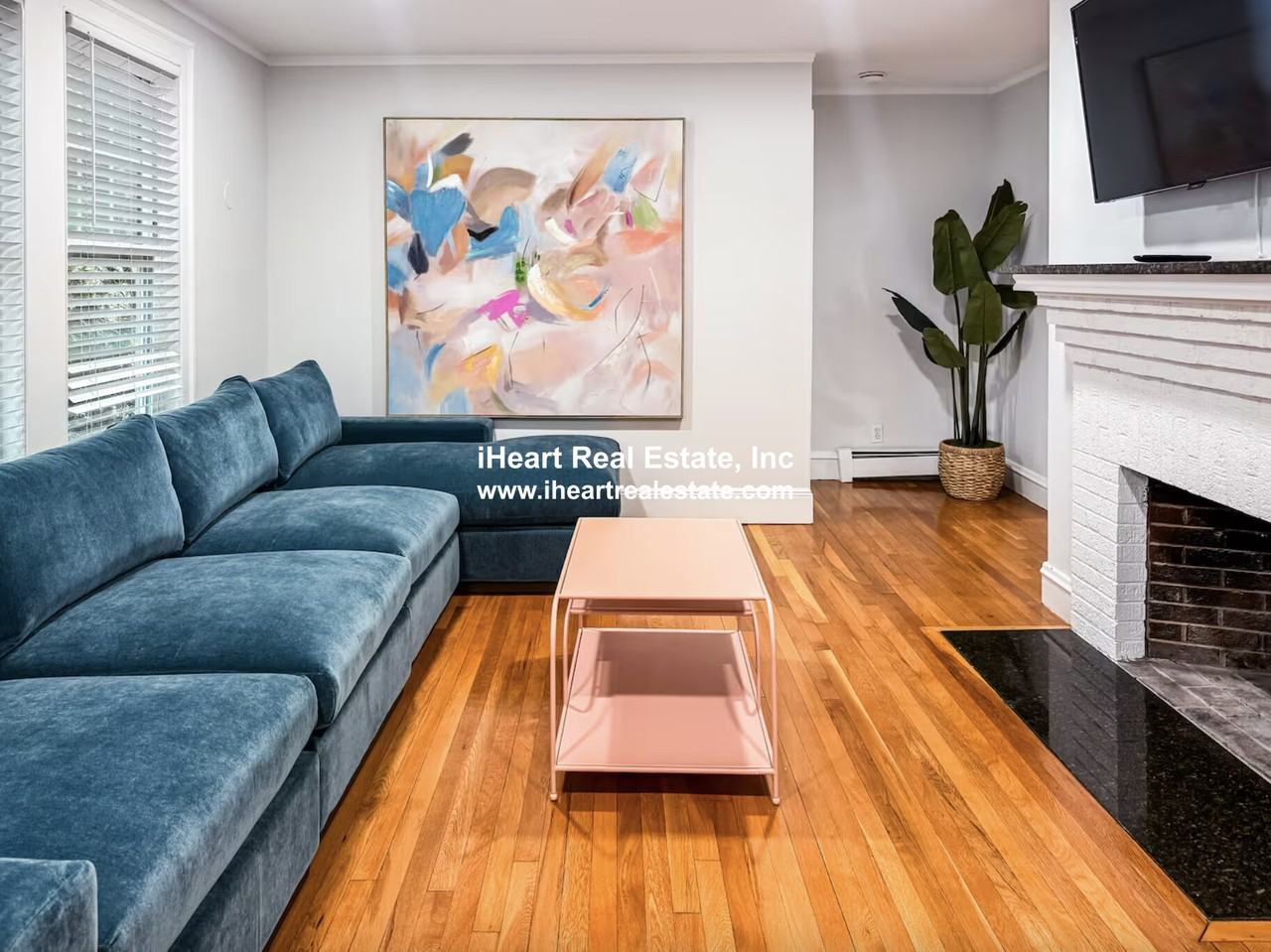 Saint James Cir #1 - Photo 3 of 24