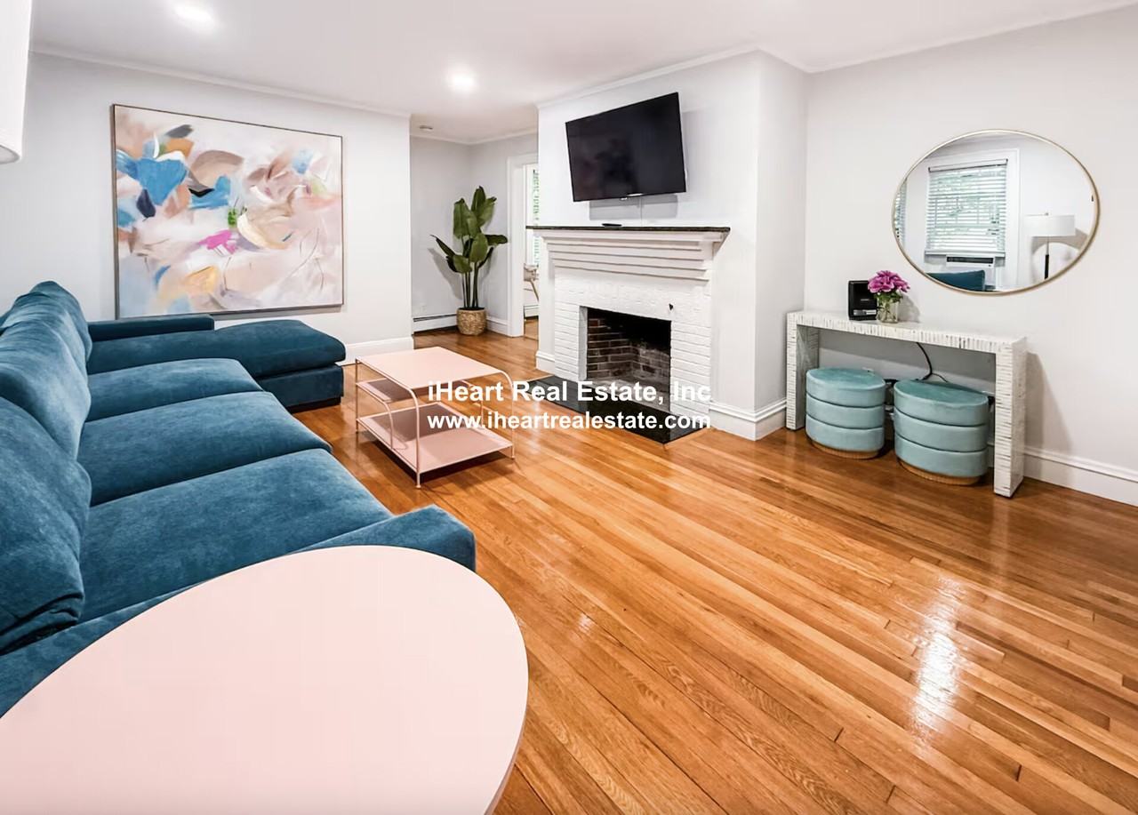 Saint James Cir #1 - Photo 4 of 24