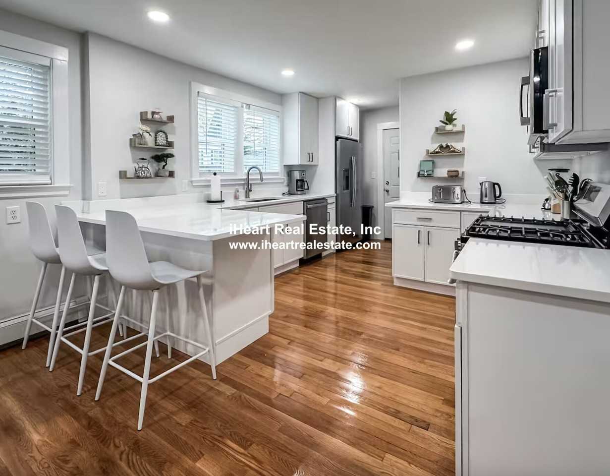 Saint James Cir #1 - Photo 6 of 24