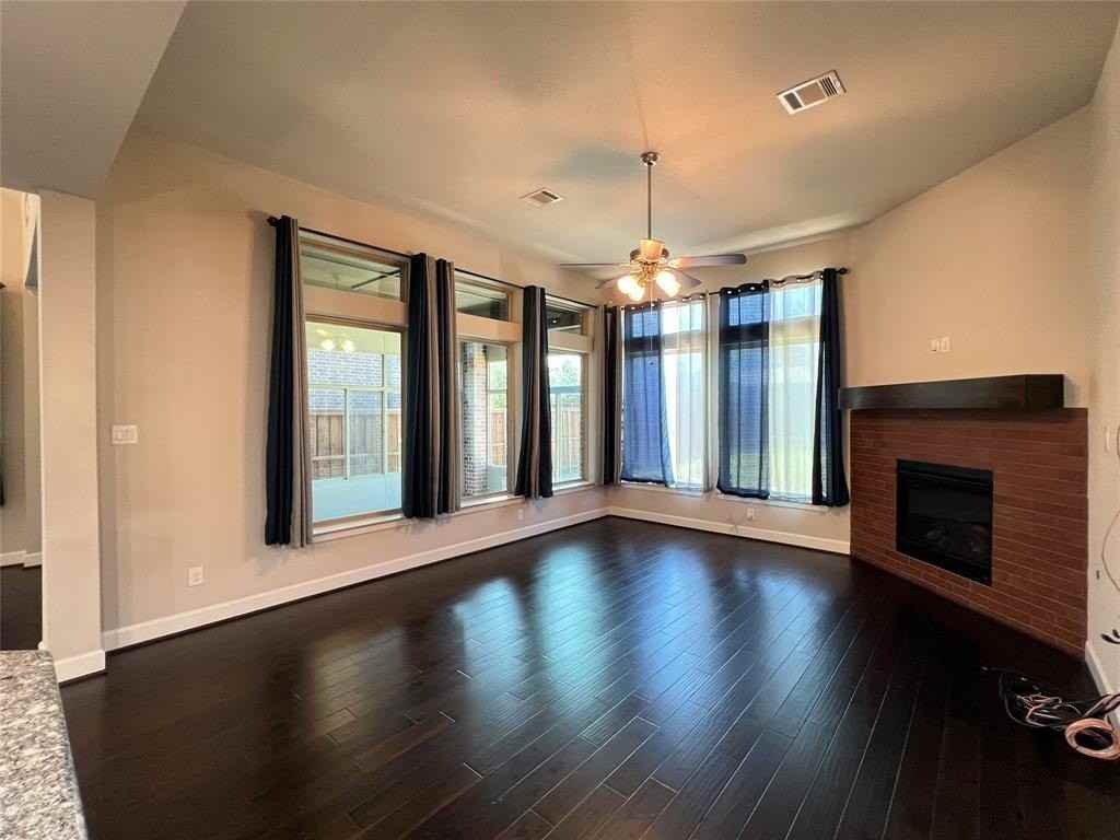 4959 Gleneagle Drive - Photo 4 of 40