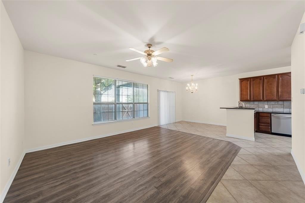 7940 Eddie Dr - Photo 6 of 31