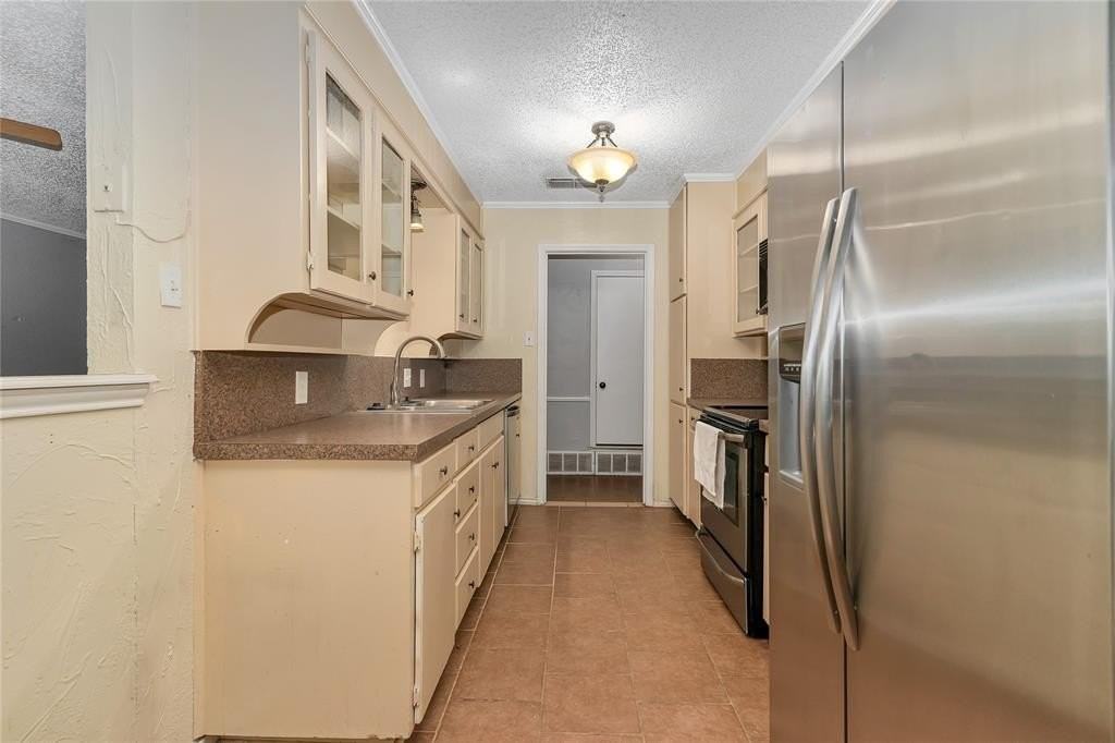 1602 Spring Branch Drive - Photo 7 of 19