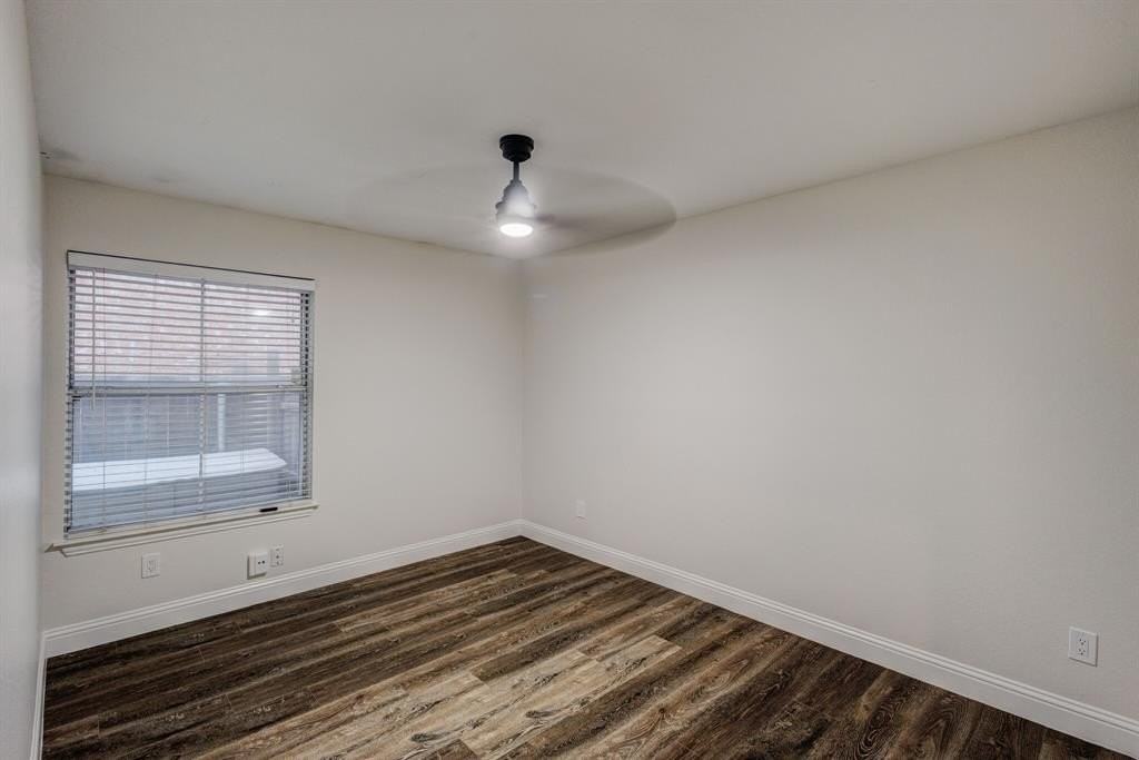 3509 Stone Creek Lane South - Photo 7 of 23