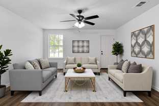 704 Peterson St - Photo 1 of 1