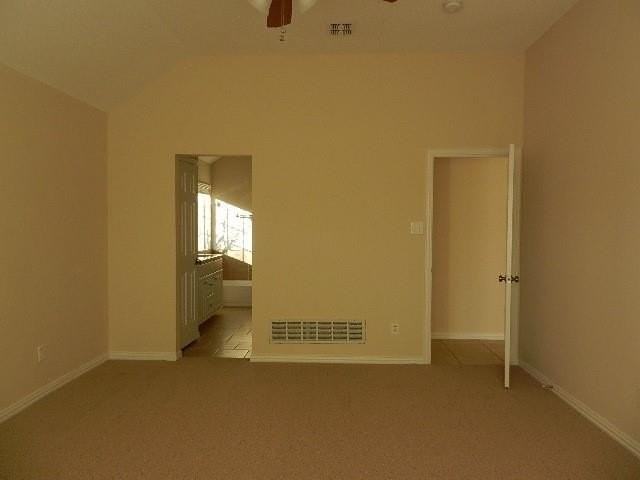 722 Rolling Hills Dr - Photo 7 of 18