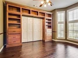 featured image of 3621 Roxbury Ln