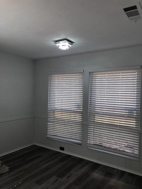 3201 Saddlehead Dr - Photo 4 of 13