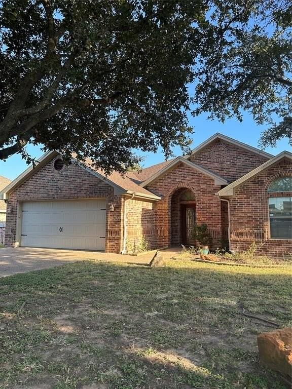 9912 Shawnee Trail - Photo 3 of 19