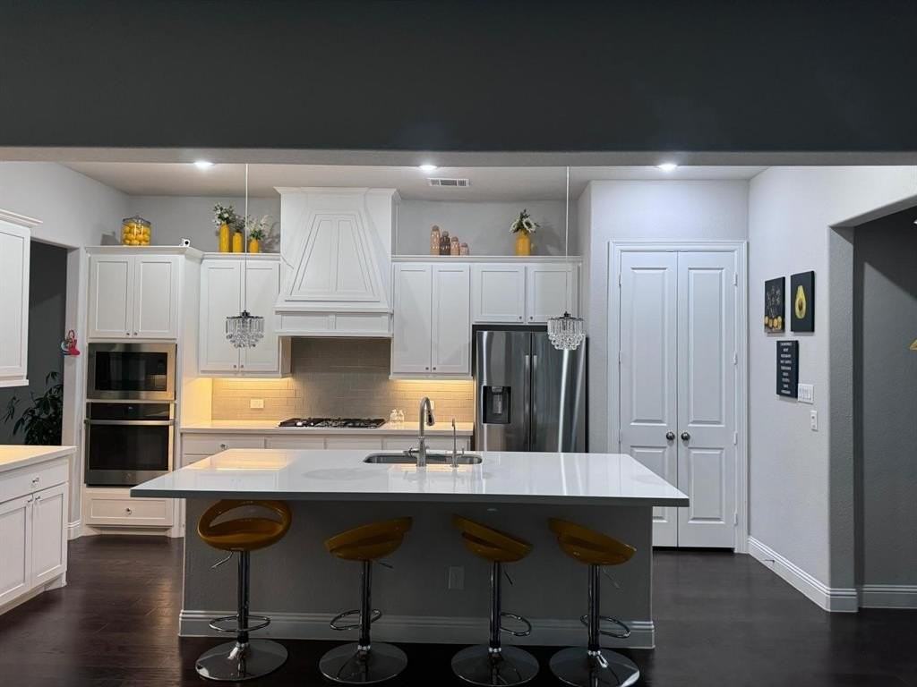 3567 Sevilla Dr - Photo 5 of 27