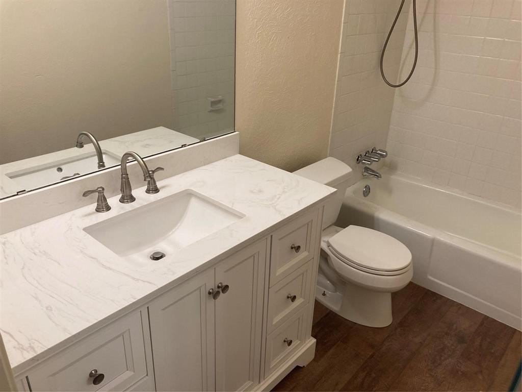 925 Boone Drive - Photo 6 of 17