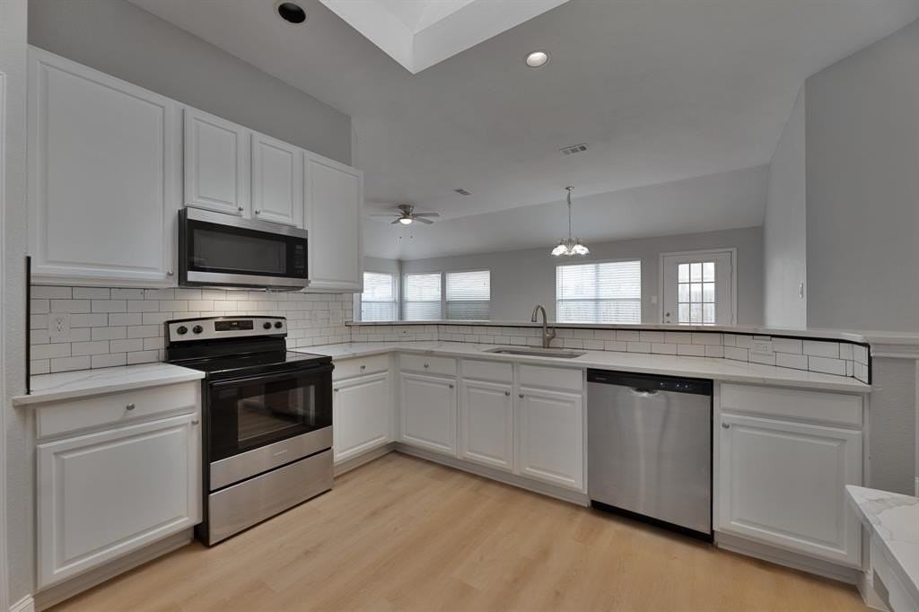 4520 Lodestone Lane - Photo 4 of 27