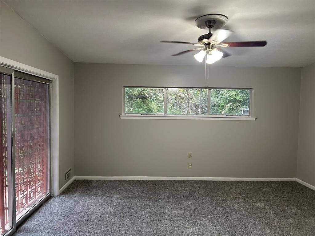 2224 Lakeland Dr - Photo 7 of 10