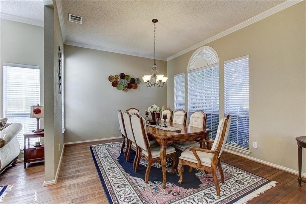 11116 New Orleans Dr - Photo 5 of 18