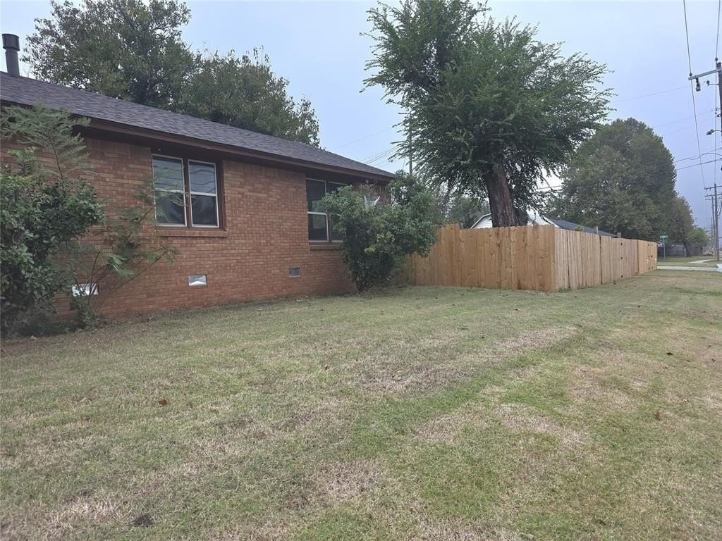 3701 Nw 59th St - Photo 7 of 45