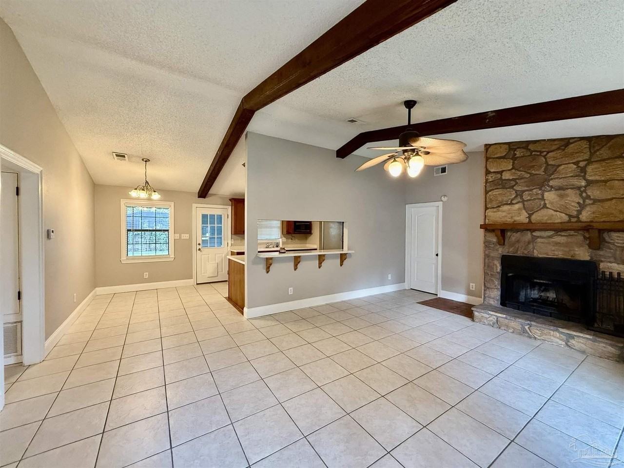 2847 Napoli Way - Photo 2 of 21