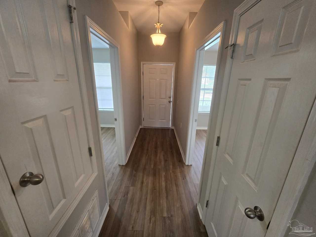 3115 Flintlock Dr - Photo 3 of 19