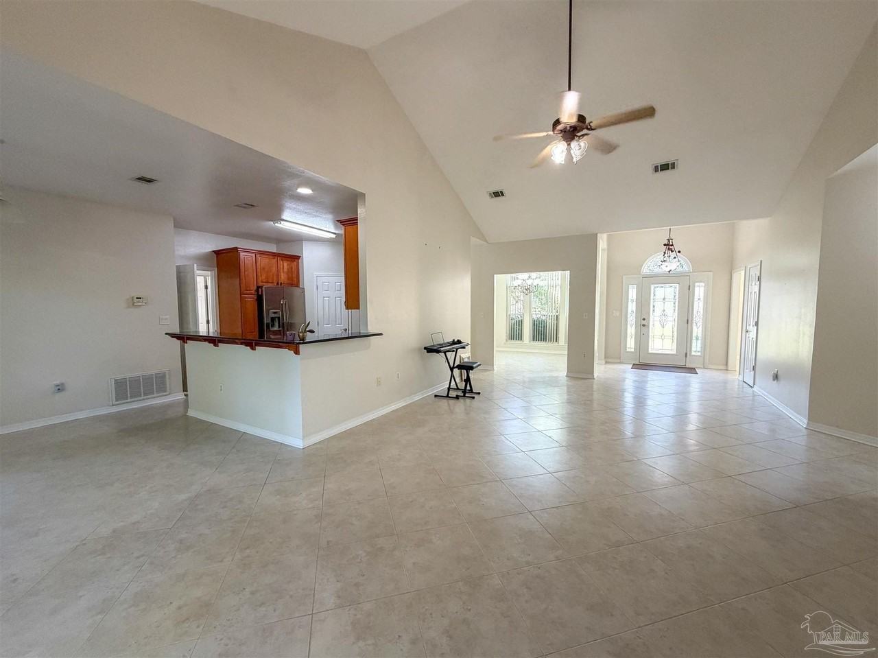 1490 Chalet Pl - Photo 2 of 26