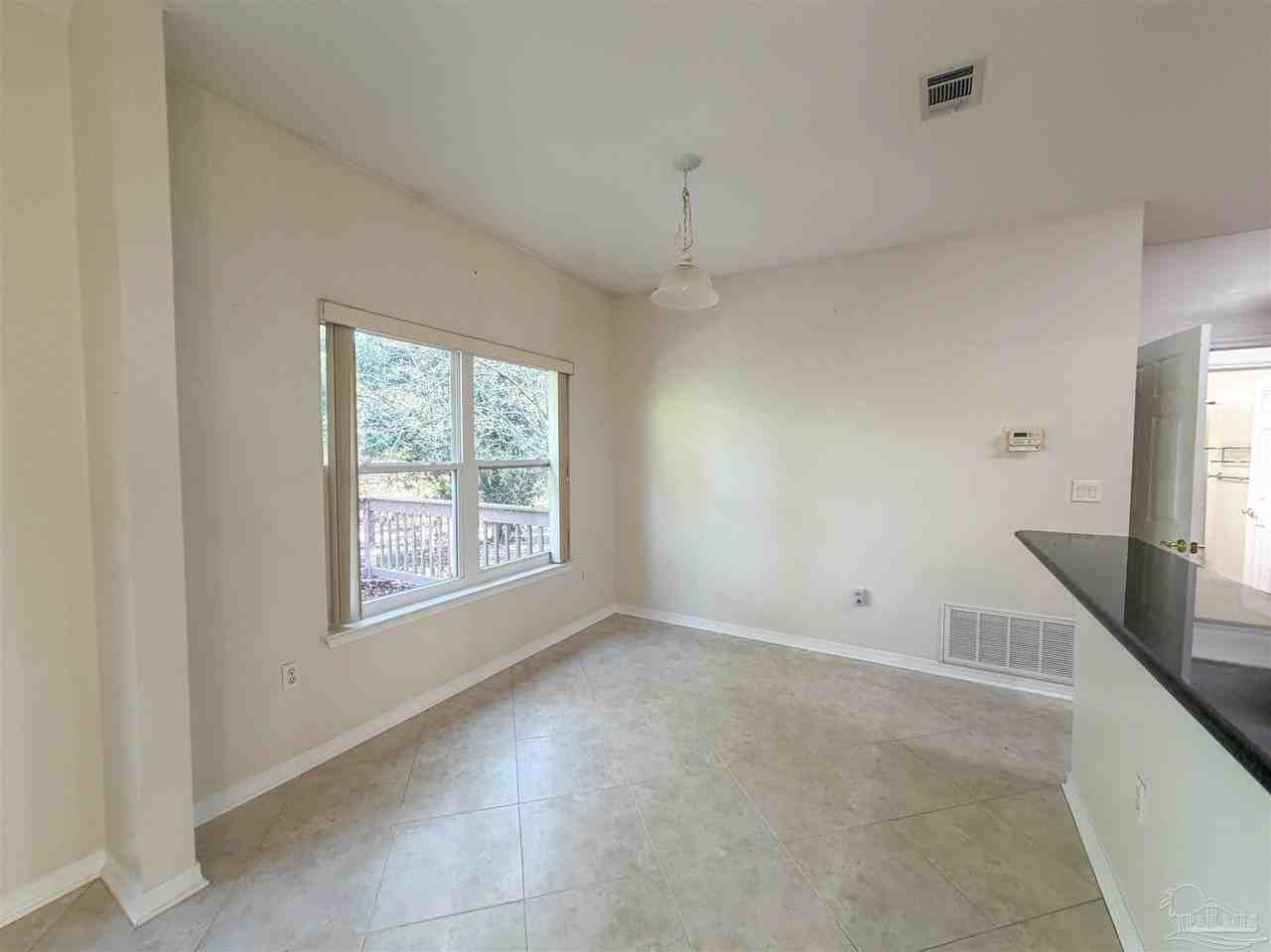 1490 Chalet Pl - Photo 6 of 26