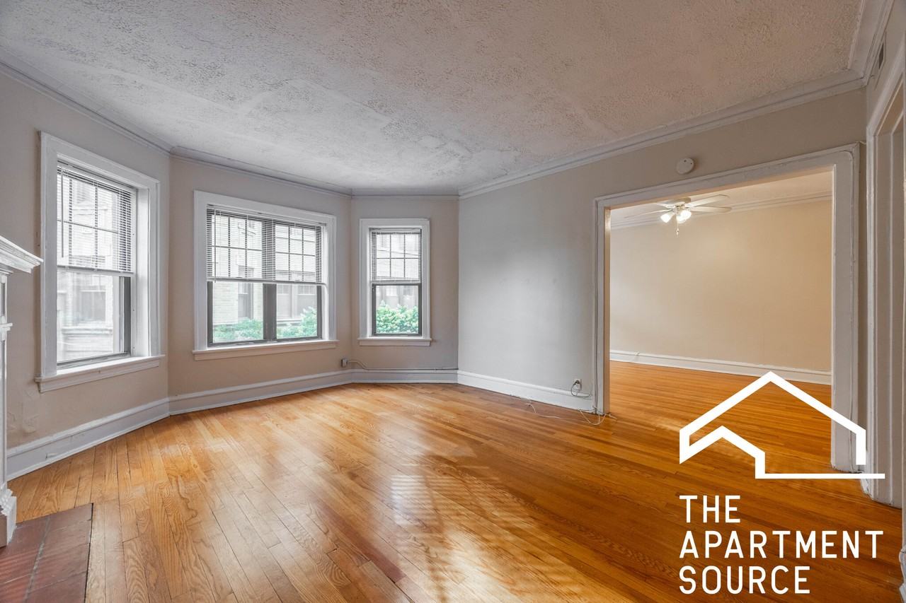 925 Forest Avenue #1E - Photo 2 of 12