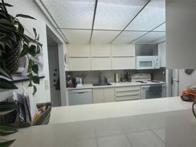 240 Lakeview Dr #203 - Photo 1 of 1