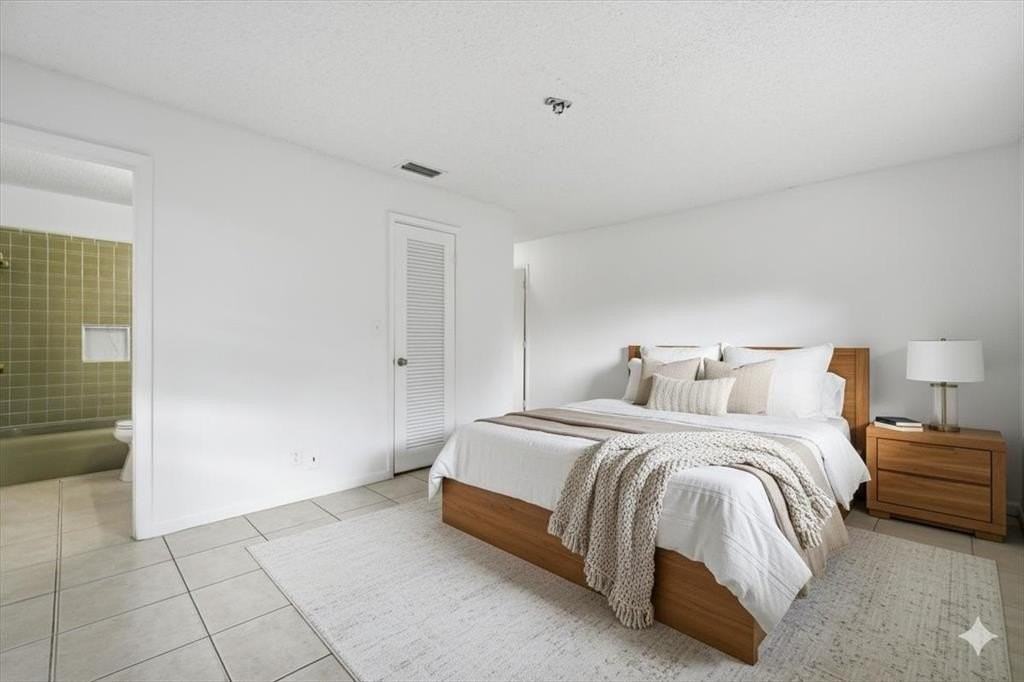 10151 Northwest 35th Street #2A - Photo 5 of 32