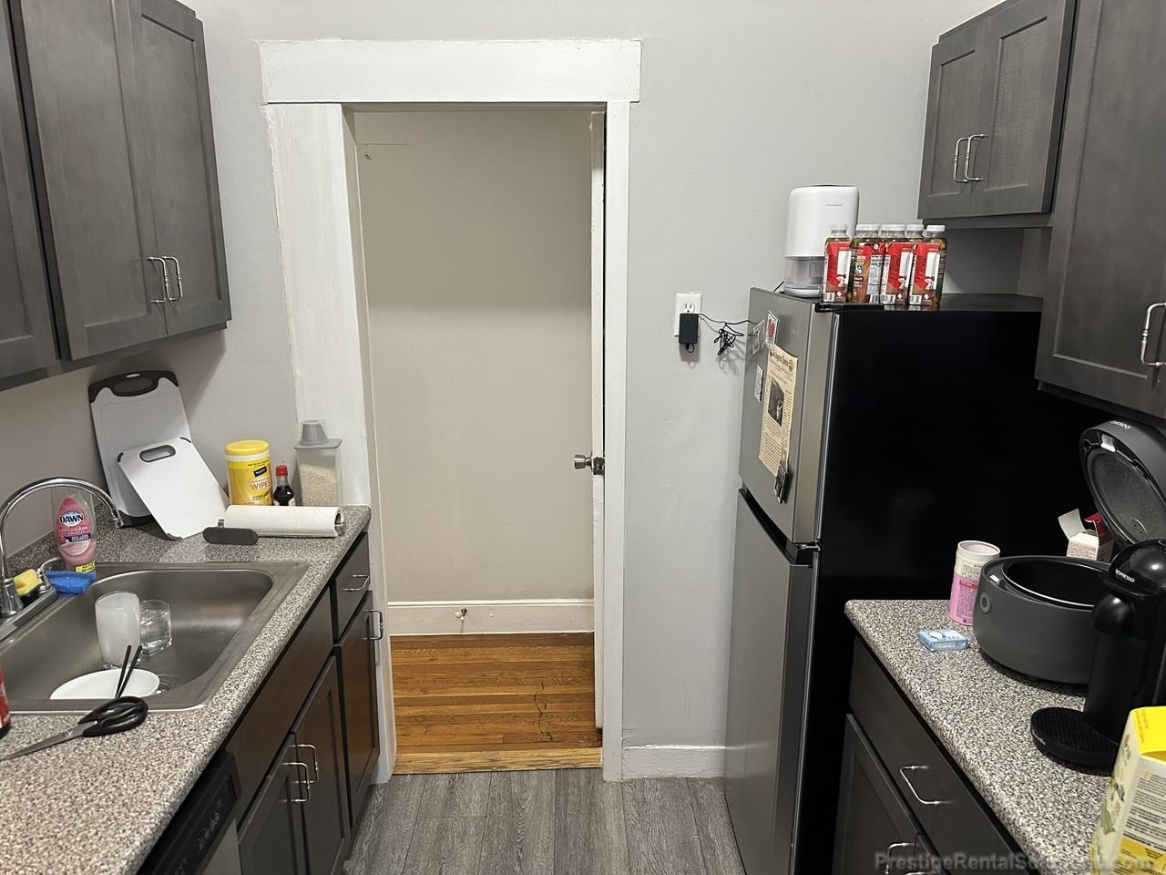 Gardner St #4 - Photo 2 of 12