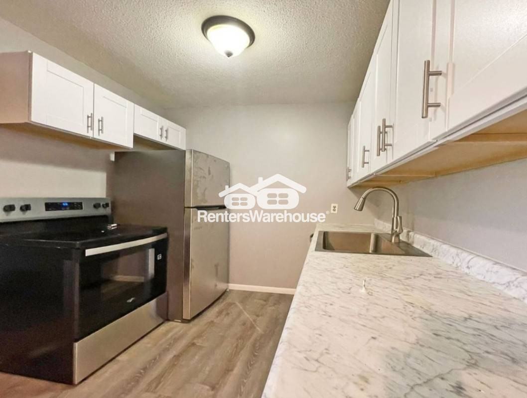 32 Woodpecker Ridge Road - Photo 3 of 15