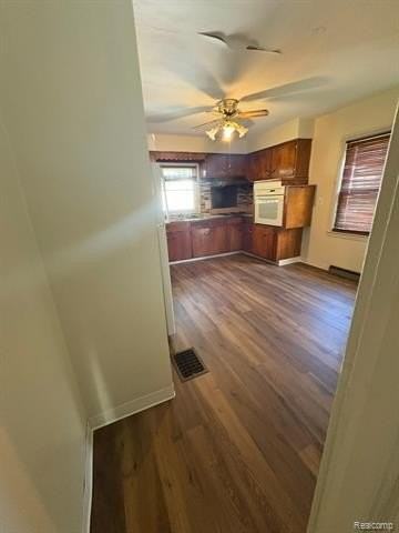 1701 Park St - Photo 6 of 33